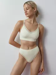 Топ на тонких бретелях с вкладышами minimi 1011s french chic avorio, , 46/48 (m/l), MINIMI, - 2