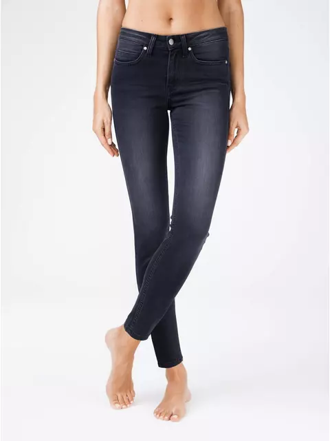 Моделирующие женские джинсы из премиального денима "velvet touch" con-97 черный, , 170-90/XS, CONTE ELEGANT, - 1