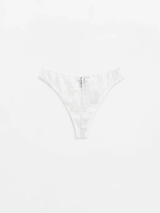 Трусы бразилиана с фигурным вырезом conte mystery garden lbr 3116 off white, 24С-3157ТСП, 94/S, CONTE ELEGANT,  - 2